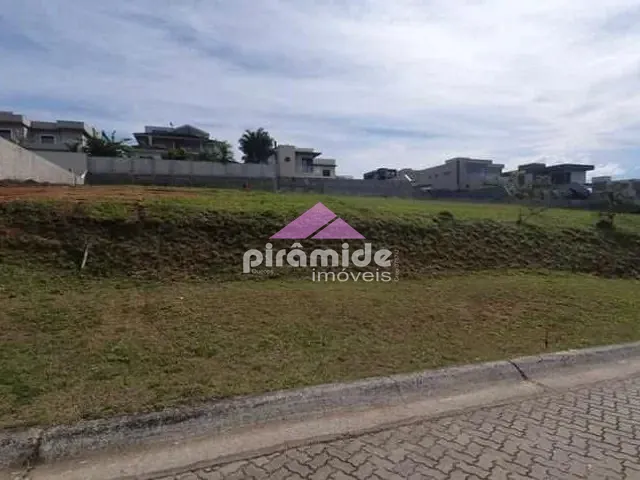 Terreno com 700m², à venda, no bairro Urbanova em São José dos Campos