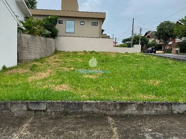 Terreno com 404m², à venda, no bairro Urbanova em São José dos Campos