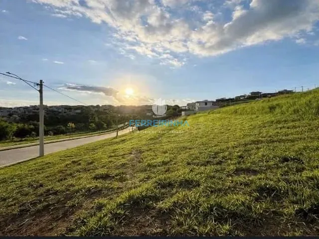 Terreno com 332m², à venda, no bairro Loteamento Terras Alpha São José dos Campos em São José dos Campos