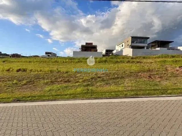Terreno com 332m², à venda, no bairro Loteamento Terras Alpha São José dos Campos em São José dos Campos