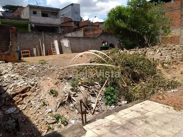 Terreno com 530m², à venda, no bairro Veloso em Osasco