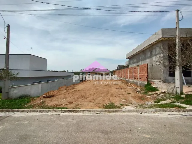 Terreno com 300m², à venda, no bairro Condomínio Terras do Vale em Caçapava