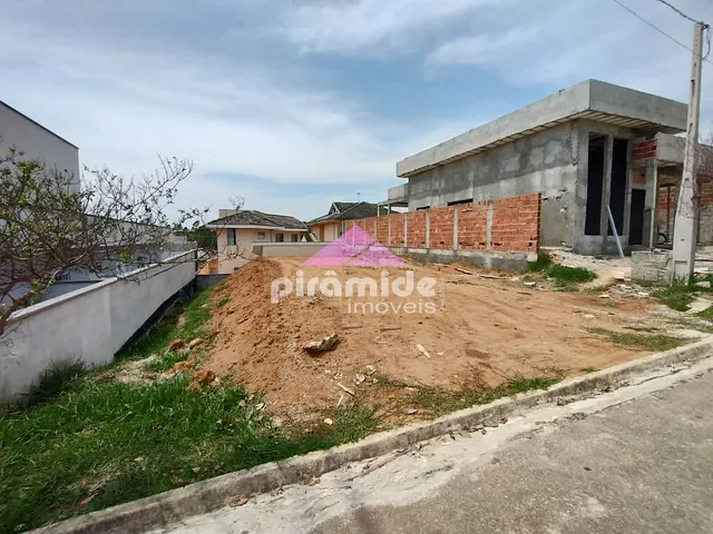 Terreno com 300m², à venda, no bairro Condomínio Terras do Vale em Caçapava