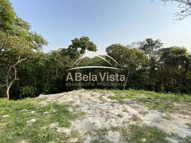 Terreno com 622m², à venda, no bairro Chácara Moinho Velho em Carapicuíba