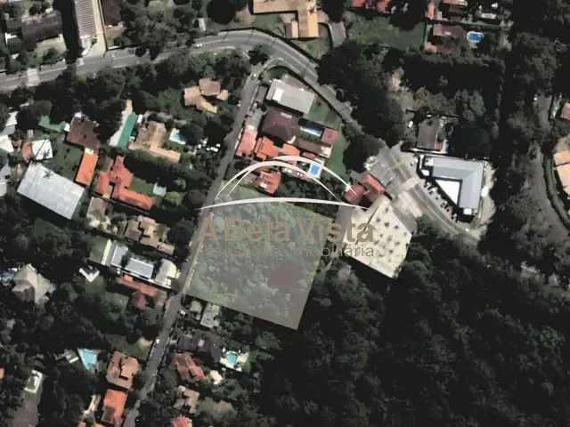 Terreno com 4900m², à venda, no bairro Chácara dos Lagos em Carapicuíba