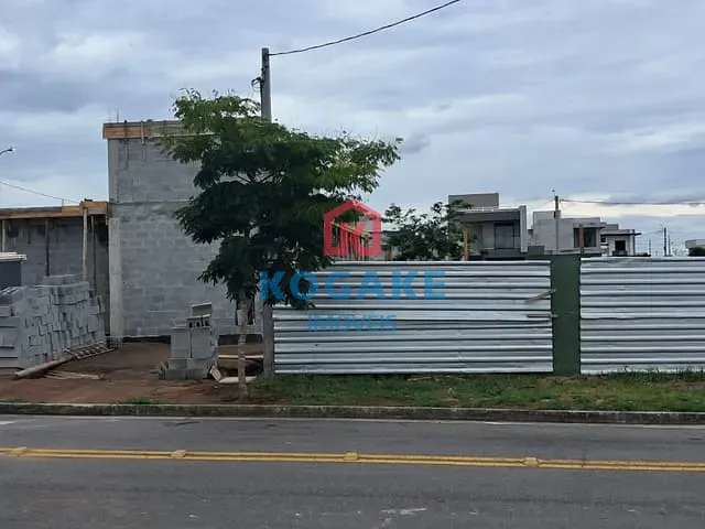 Terreno com 250m², à venda, no bairro Eugênio de Mello em São José dos Campos