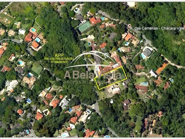 Terreno com 2635m², à venda, no bairro Chácara Vale do Rio Cotia em Carapicuíba