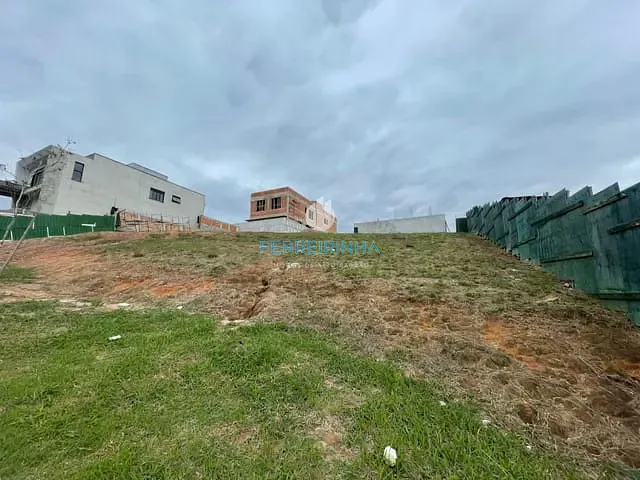 Terreno com 330m², à venda, no bairro Loteamento Terras Alpha São José dos Campos em São José dos Campos