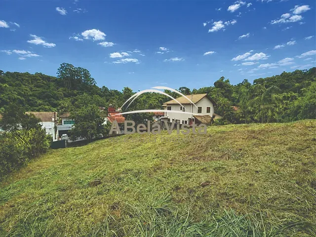 Terreno com 1000m², à venda, no bairro Recanto Impla em Carapicuíba