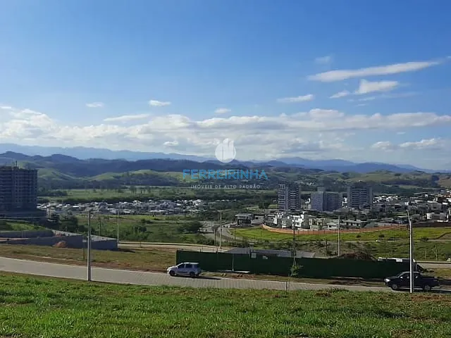 Terreno com 334m², à venda, no bairro Terras Alpha - Urbanova em São José dos Campos