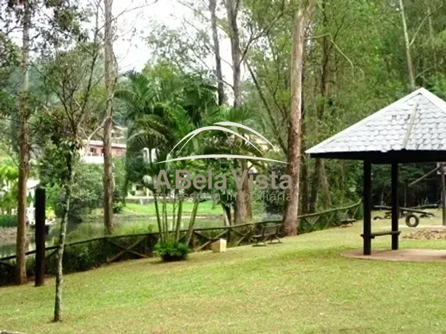 Terreno com 1121m², à venda, no bairro Palos Verdes em Carapicuíba