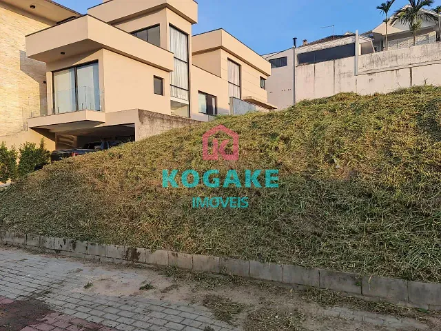 Terreno com 450m², à venda, no bairro Urbanova em São José dos Campos