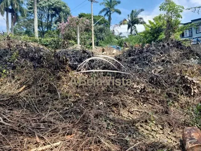 Terreno com 1403m², à venda, no bairro Algarve em Cotia