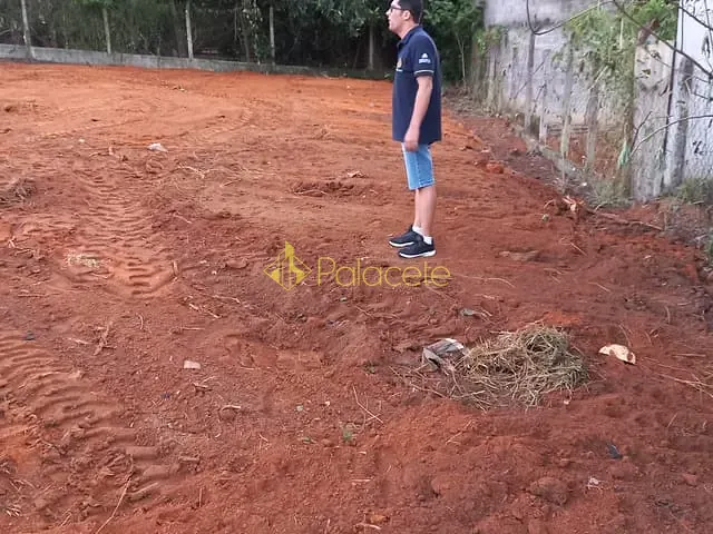 Terreno com 910m², à venda, no bairro Barreiro em Taubaté