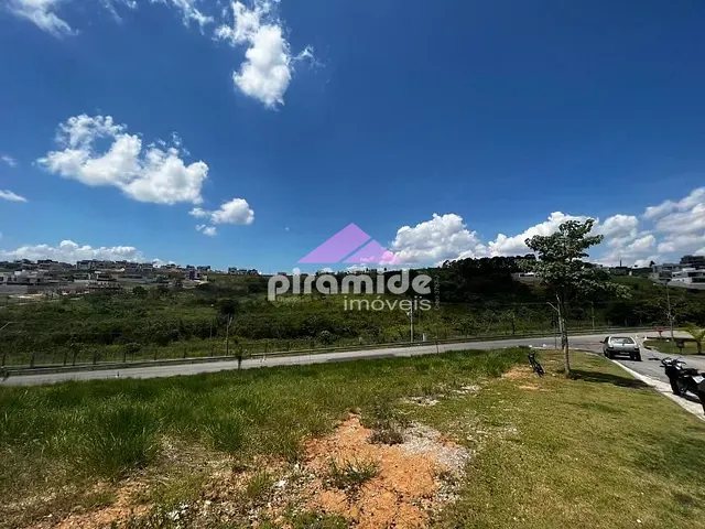 Terreno com 451m², à venda, no bairro Urbanova em São José dos Campos