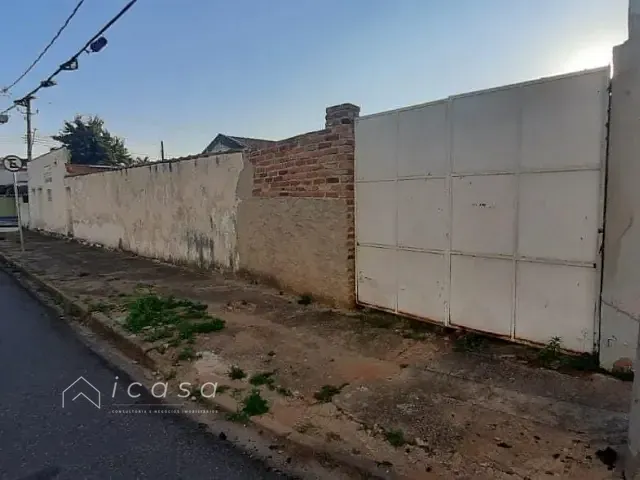 Terreno com 270m², à venda, no bairro Vila Jaboticabeira em Taubaté