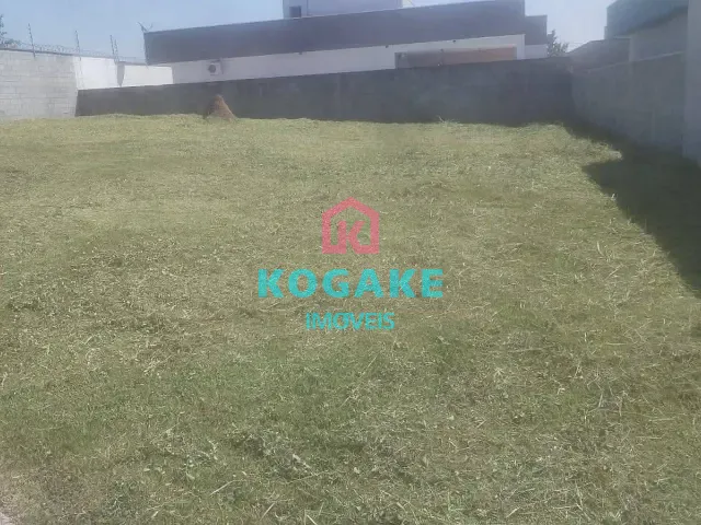 Terreno com 430m², à venda, no bairro Residencial Colinas em Caçapava
