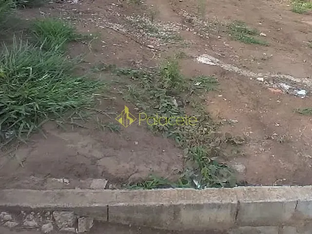 Terreno à venda, no bairro Chácara São Silvestre em Taubaté
