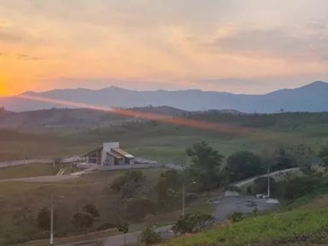 Terreno com 1024m², à venda, no bairro Condominio Village da Serra em Tremembé