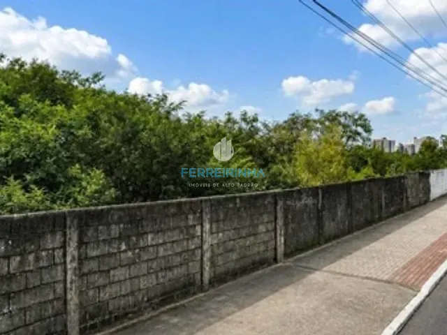 Terreno com 699m², à venda, no bairro Jardim Nova América em São José dos Campos