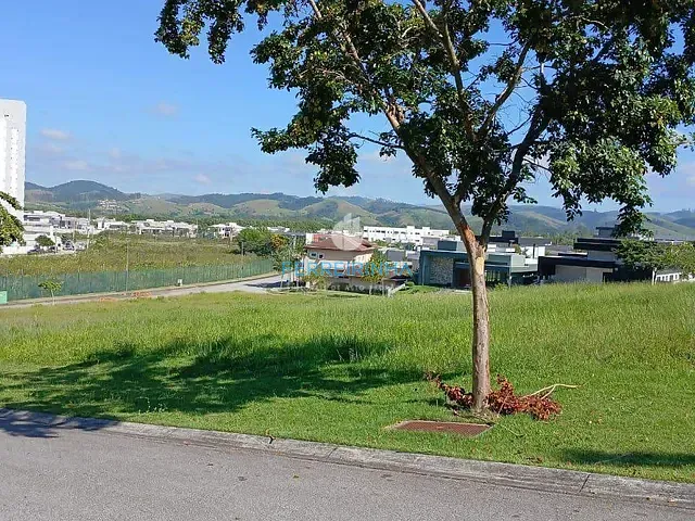 Terreno com 601m², à venda, no bairro Condomínio Residencial Colinas do Paratehy em São José dos Campos