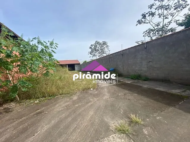 Terreno com 320m², à venda, no bairro Pontal de Santa Marina em Caraguatatuba