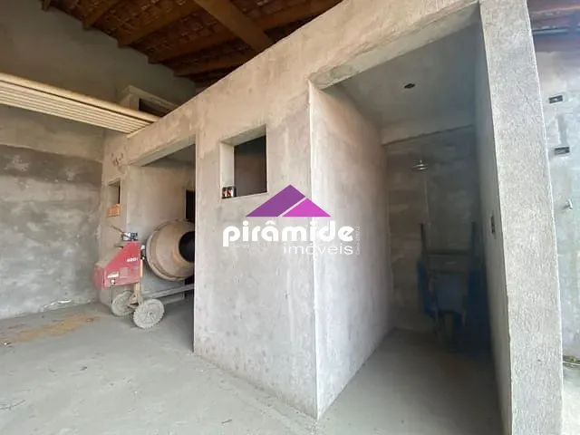 Terreno com 320m², à venda, no bairro Pontal de Santa Marina em Caraguatatuba
