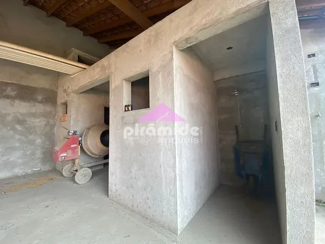 Terreno com 320m², à venda, no bairro Pontal de Santa Marina em Caraguatatuba