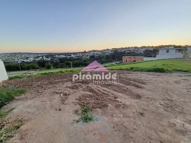 Terreno com 330m², à venda, no bairro Urbanova em São José dos Campos