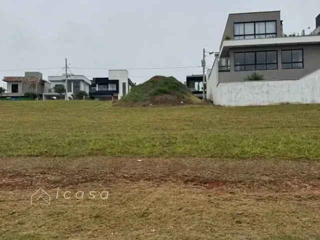 Terreno com 300m², à venda, no bairro Itapecerica em Taubaté