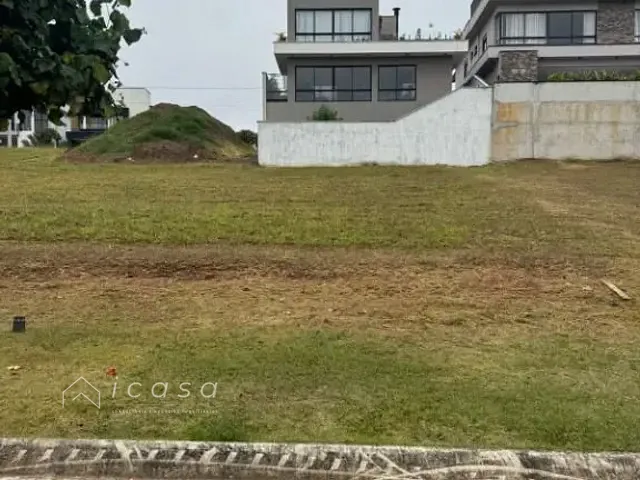 Terreno com 300m², à venda, no bairro Itapecerica em Taubaté