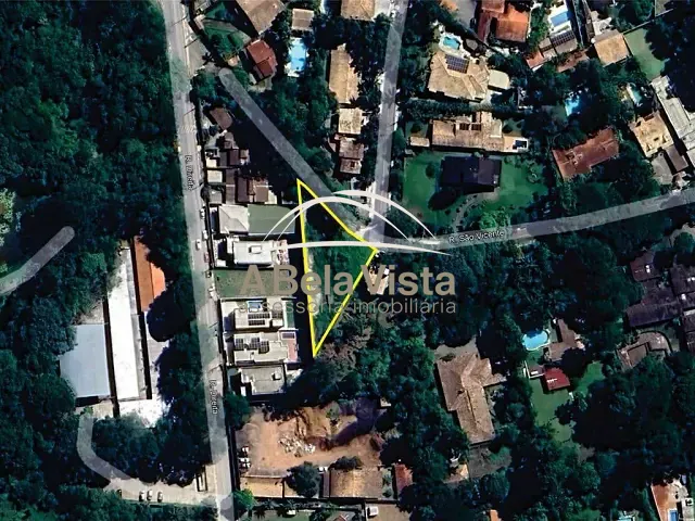 Terreno com 927m², à venda, no bairro Vila Santo Antônio em Cotia