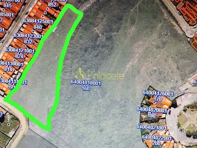 Terreno à venda, no bairro Parque Urupês em Taubaté