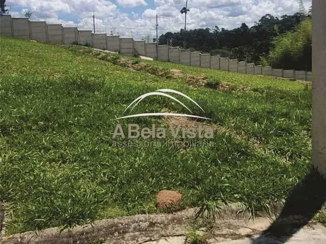 Terreno com 241m², à venda, no bairro Sítio Boa Vista em Cotia