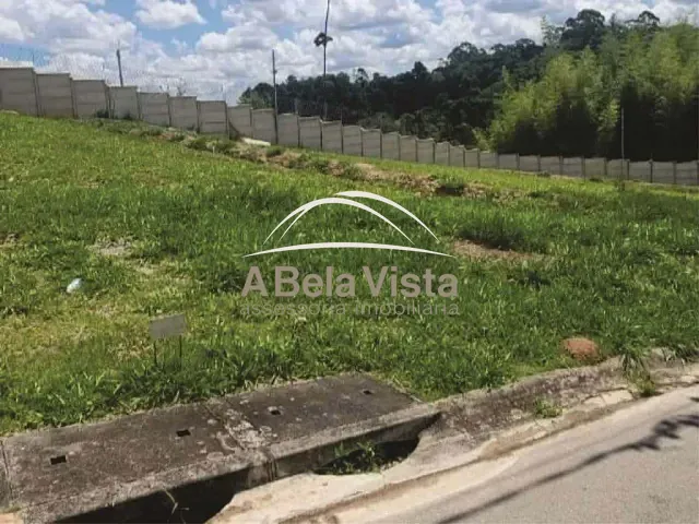 Terreno com 241m², à venda, no bairro Sítio Boa Vista em Cotia