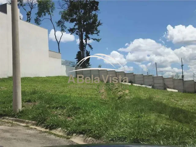 Terreno com 241m², à venda, no bairro Sítio Boa Vista em Cotia