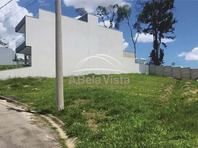Terreno com 241m², à venda, no bairro Sítio Boa Vista em Cotia