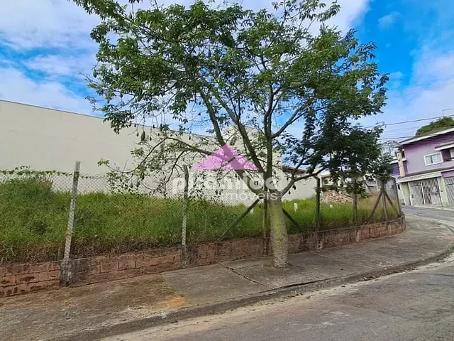 Terreno com 253m², à venda, no bairro Jardim Limoeiro em São José dos Campos