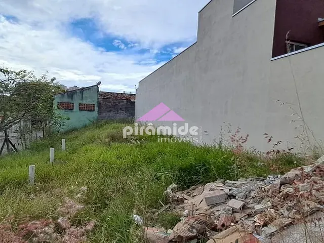 Terreno com 253m², à venda, no bairro Jardim Limoeiro em São José dos Campos