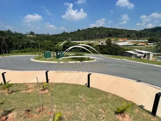 Terreno com 522m², à venda, no bairro Caiapiá em Cotia