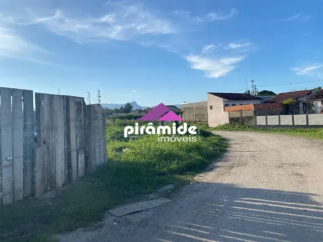 Terreno com 330m², à venda, no bairro Morro do Algodão em Caraguatatuba