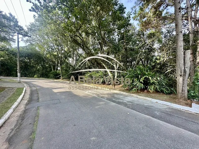 Terreno com 1472m², à venda, no bairro Vila de São Fernando em Cotia