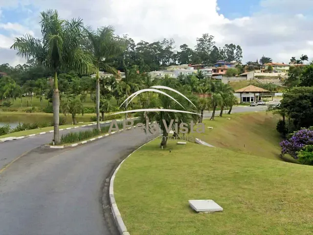 Terreno com 700m², à venda, no bairro Jardim Indaiá em Embu das Artes