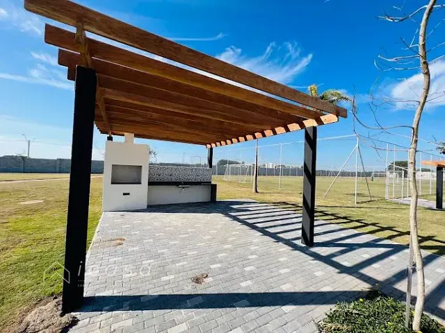Terreno com 300m², à venda, no bairro Jardim das Flores em São José dos Campos