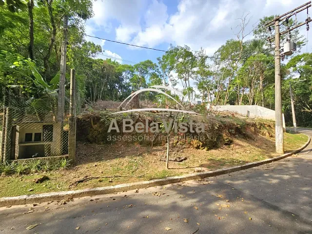 Terreno com 1317m², à venda, no bairro Vila de São Fernando em Cotia