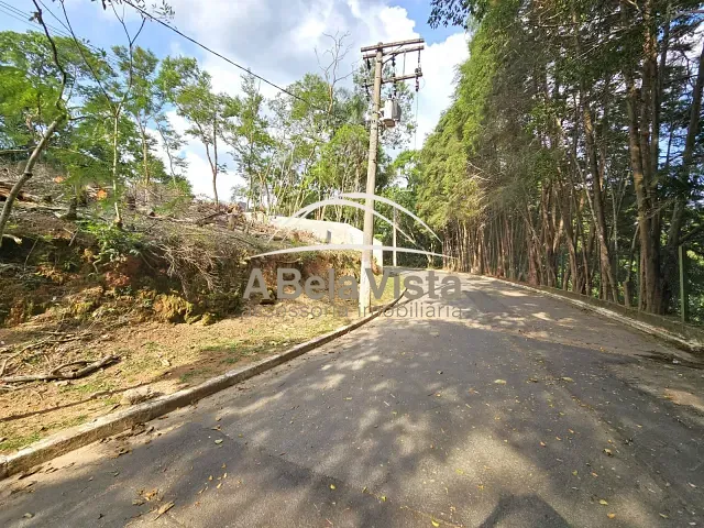 Terreno com 1317m², à venda, no bairro Vila de São Fernando em Cotia