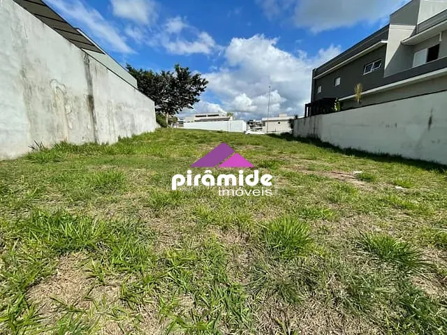 Terreno com 451m², à venda, no bairro Urbanova em São José dos Campos