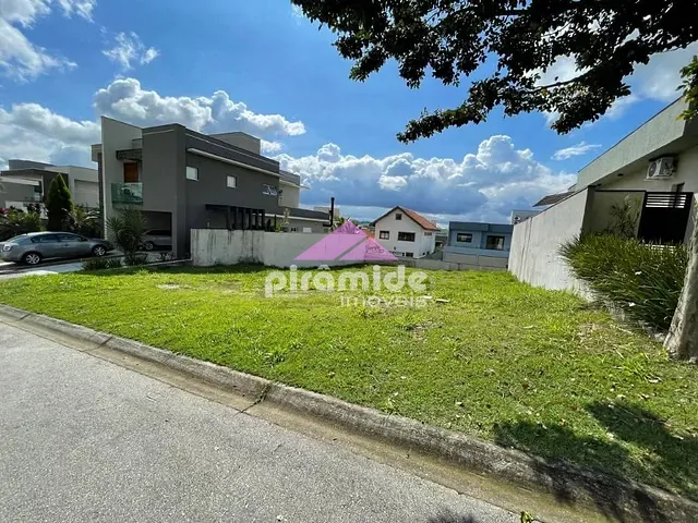 Terreno com 451m², à venda, no bairro Urbanova em São José dos Campos