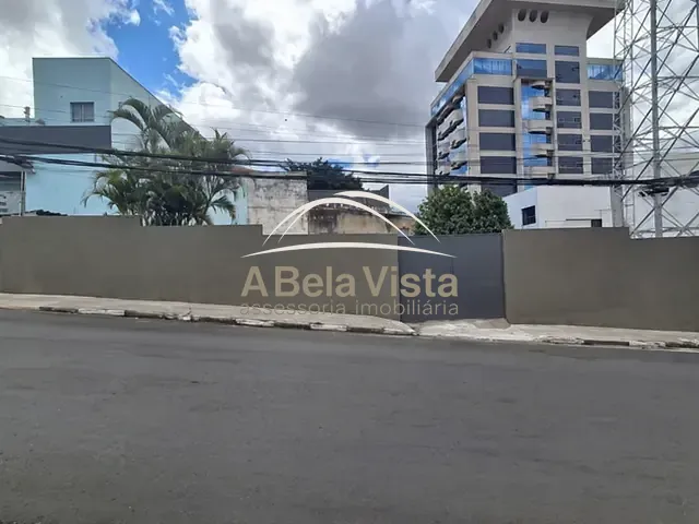 Terreno com 660m², à venda, no bairro Centro em Osasco