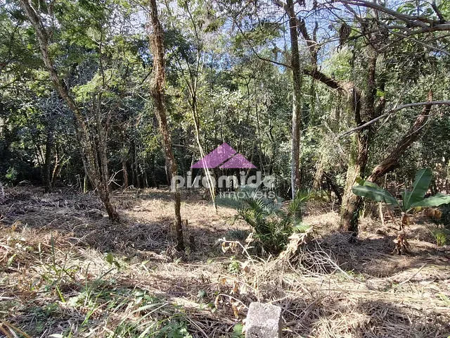 Terreno com 3416m², à venda, no bairro Cigarras em São Sebastião